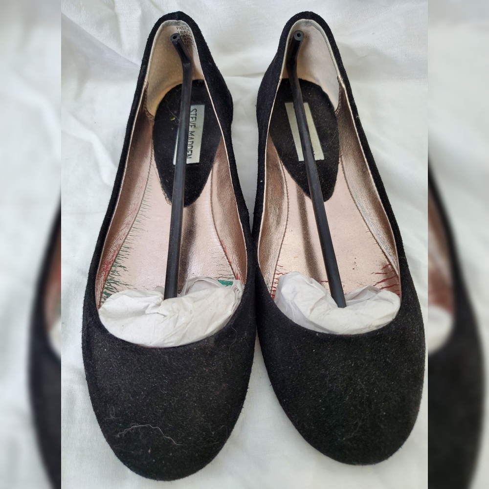 Steve Madden black flats